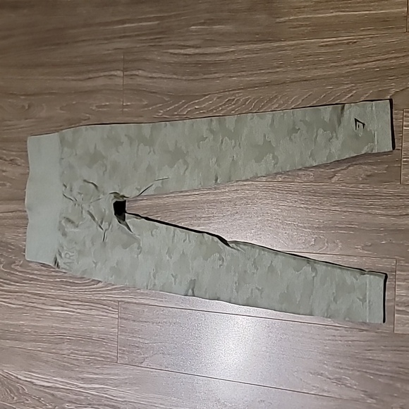 Gymshark Leggings - Picture 4 of 7